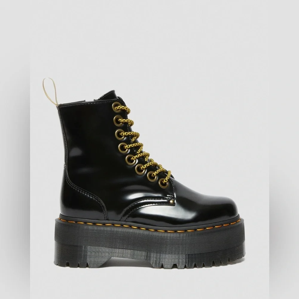 NWOB Dr. Martens Jadon Vegan Patent Leather Max Platform Lace Up Boots Sz 7 L